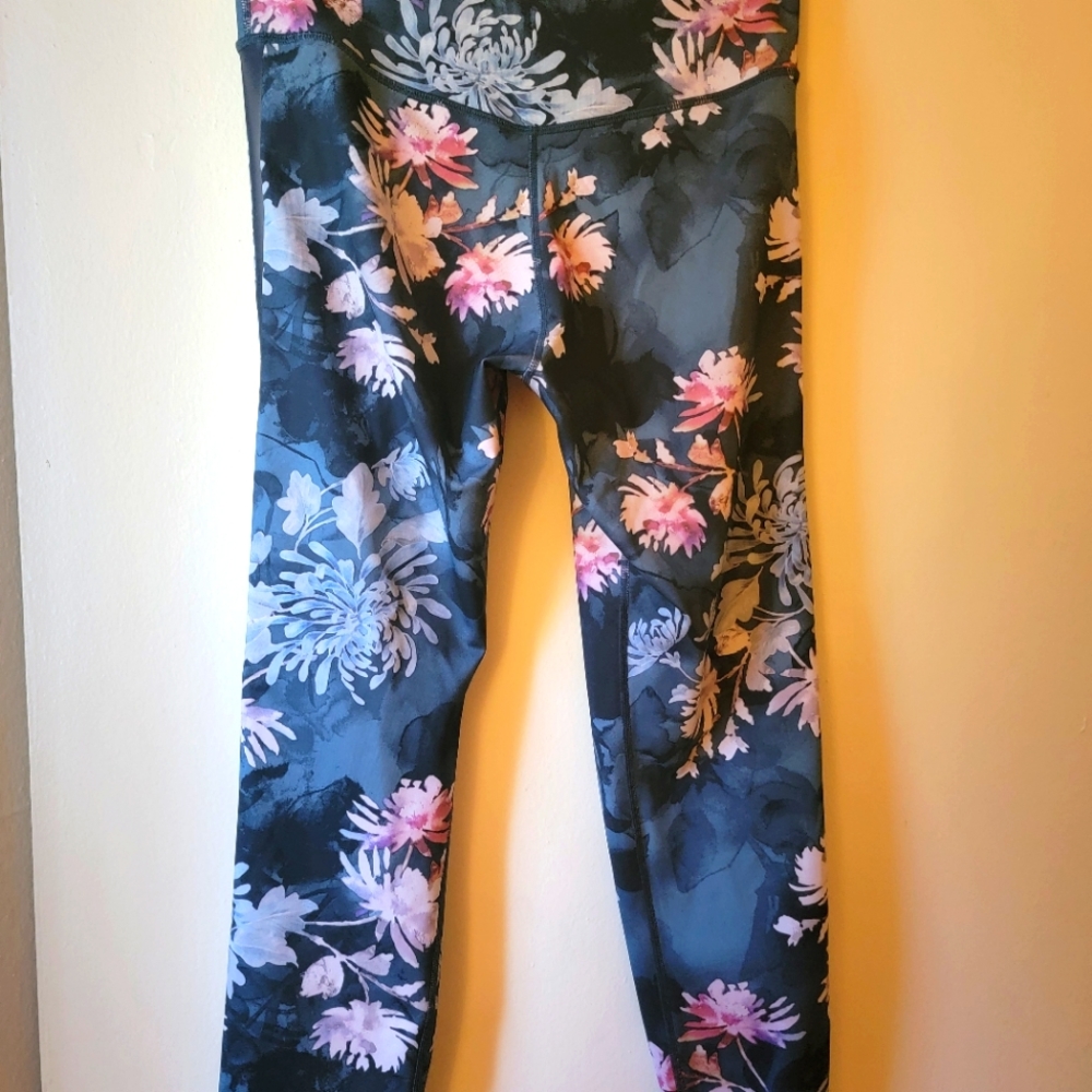 Joy Lab leggings